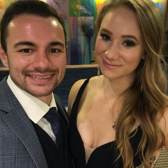 Meet your Posher, Jenaya - Picture 1 of 1